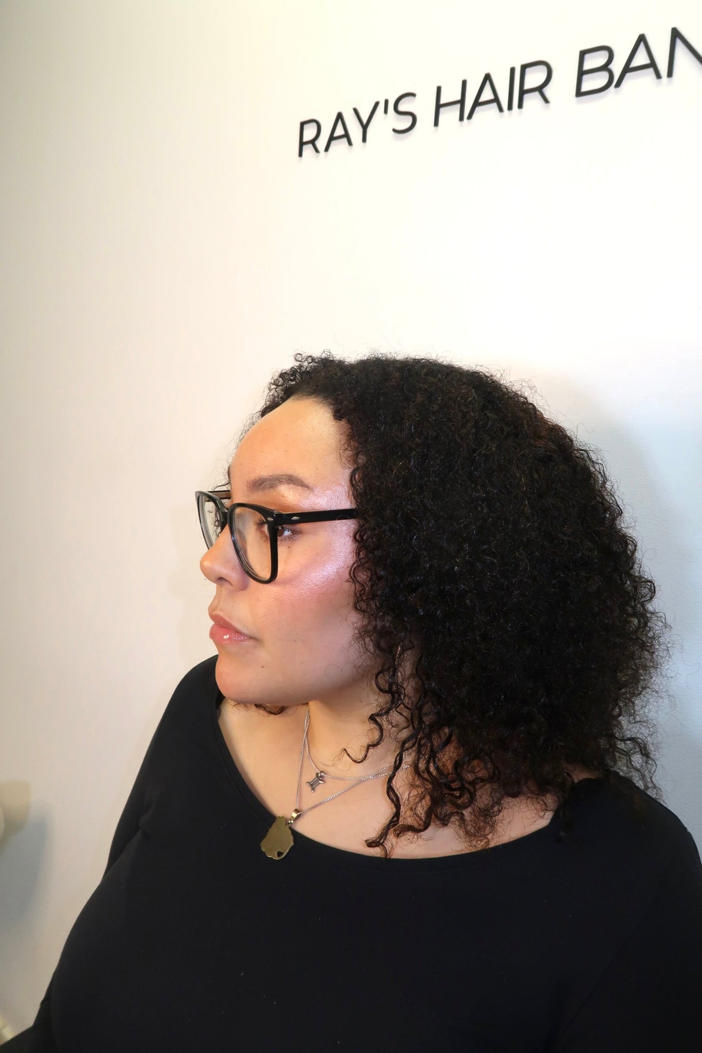 Curly single bundle